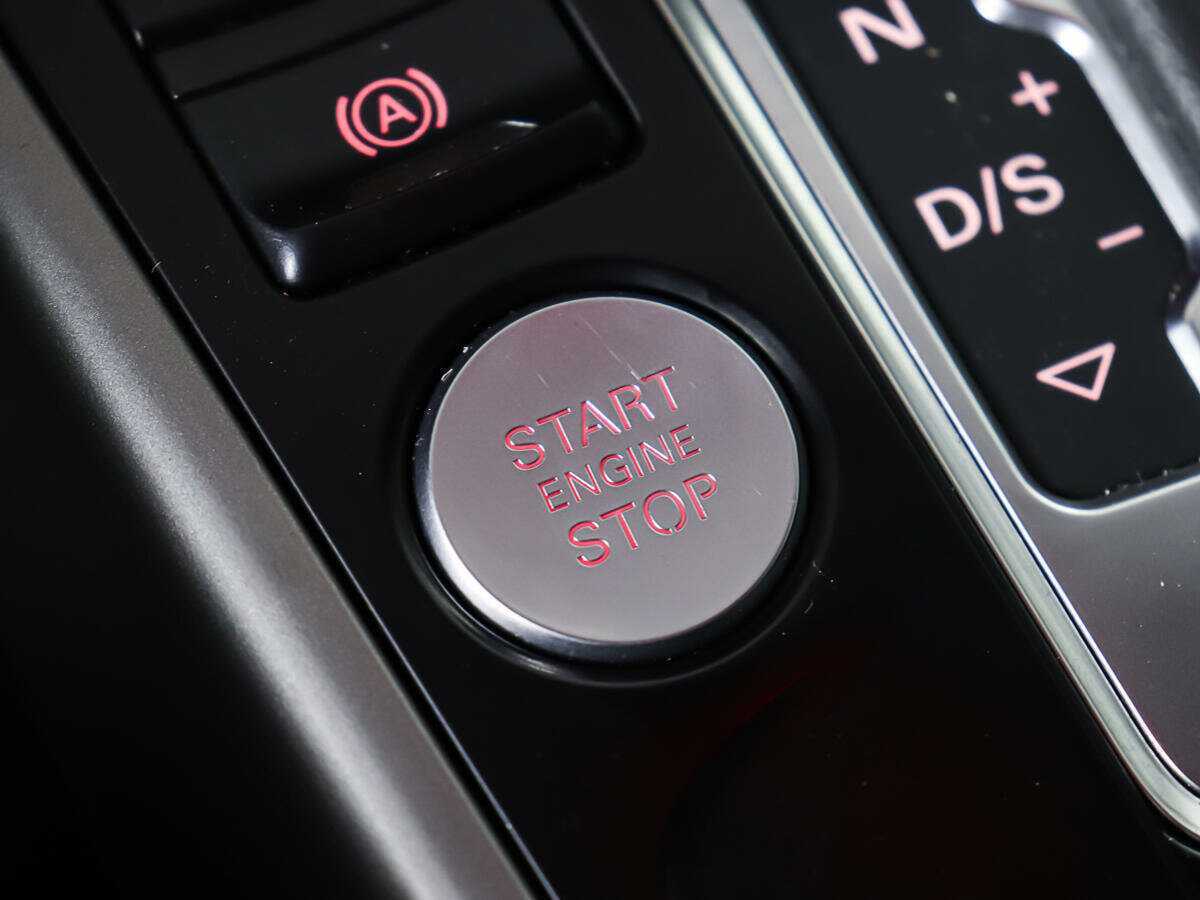 Ауди А4 б/у, 2012, Роботизированная. Фото: #17