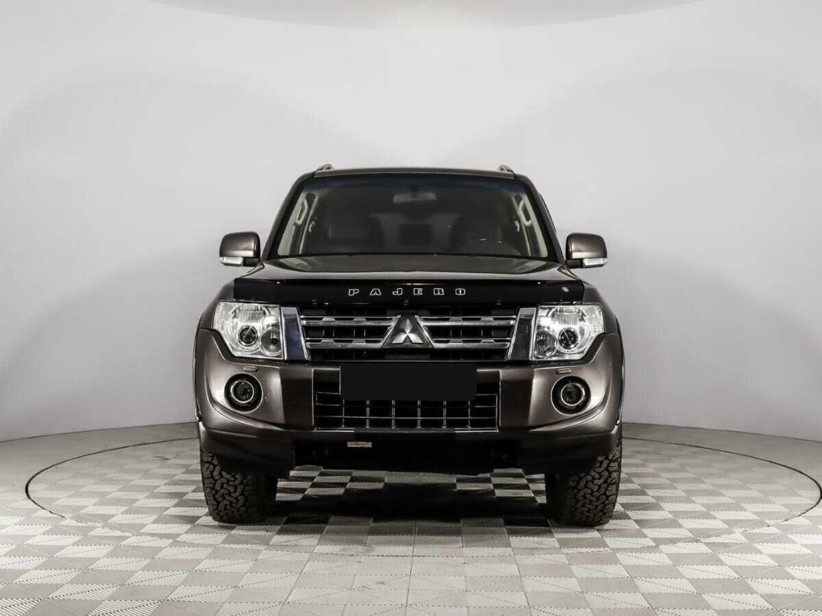 Митсубиши Паджеро б/у, 2013, Автоматическая. Фото: #1