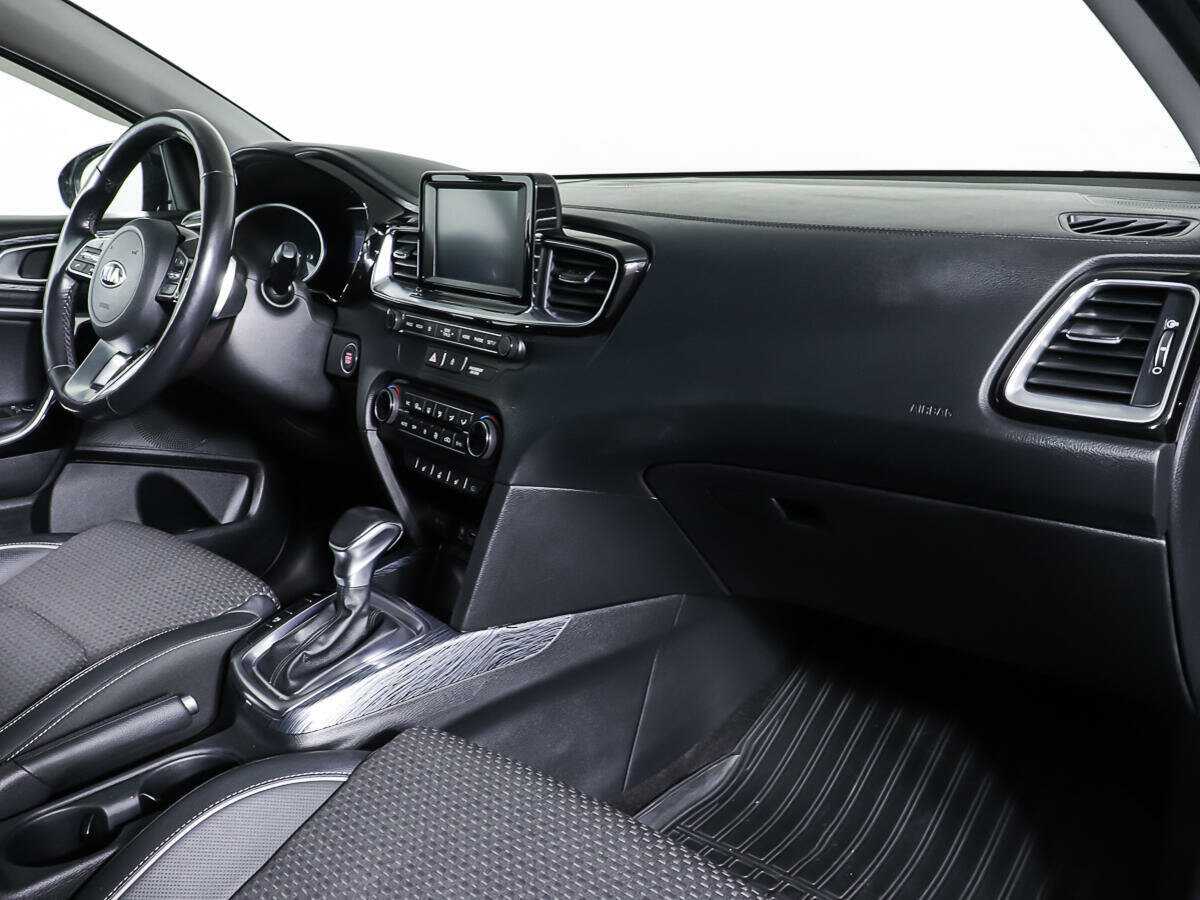 Киа Сид б/у, 2018, Роботизированная. Фото: #7