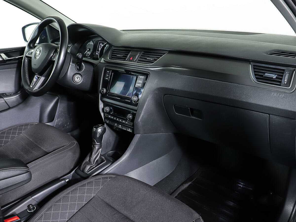 Шкода Рапид б/у, 2017, Роботизированная. Фото: #8