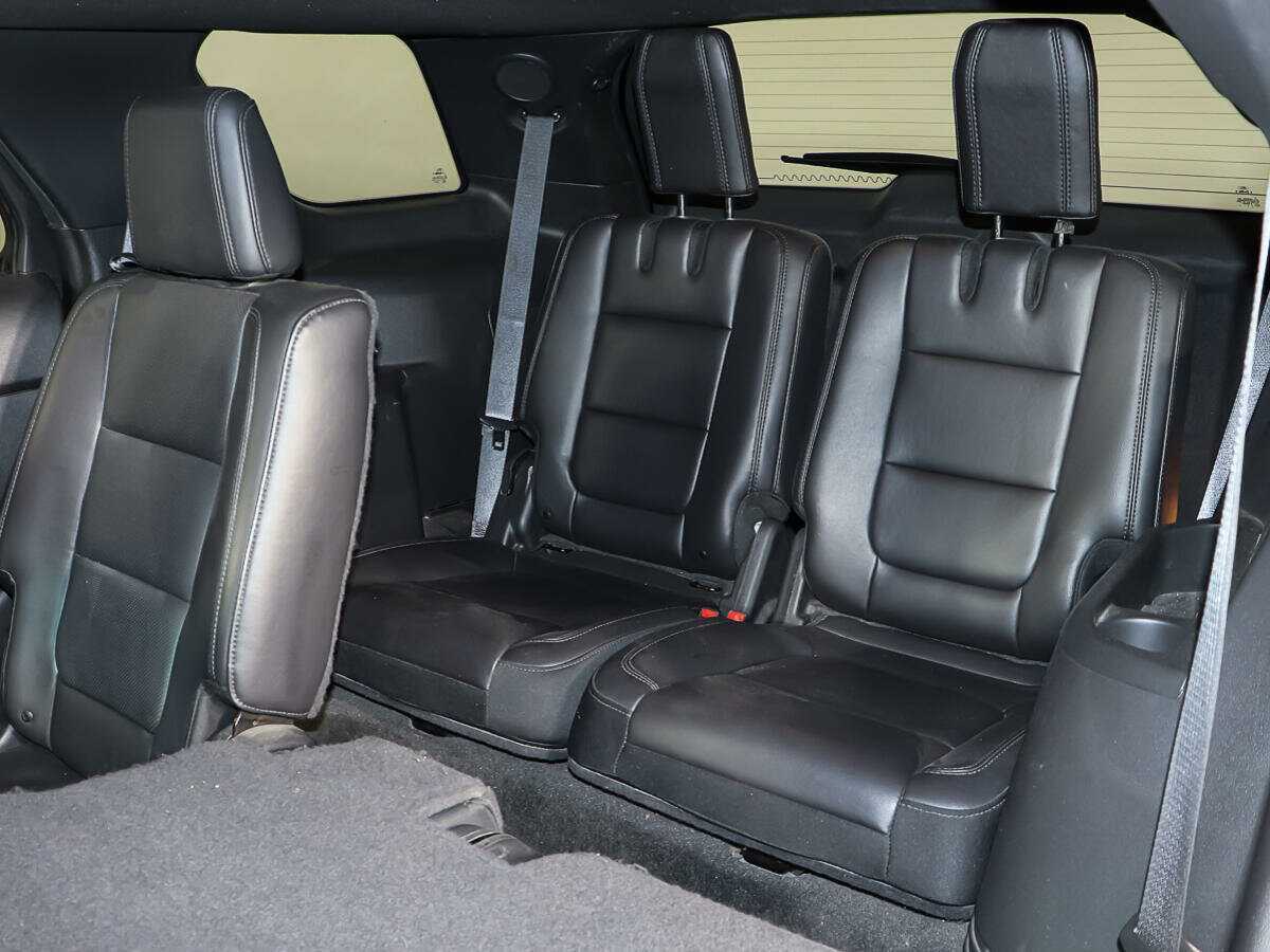 Форд Експлорер б/у, 2015, Автоматическая. Фото: #10