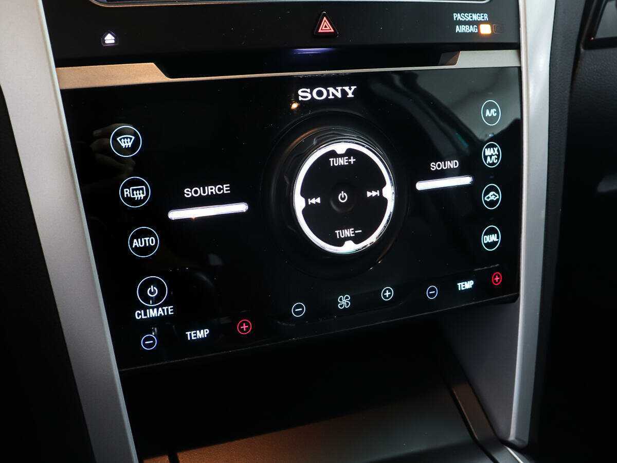 Форд Експлорер б/у, 2015, Автоматическая. Фото: #20