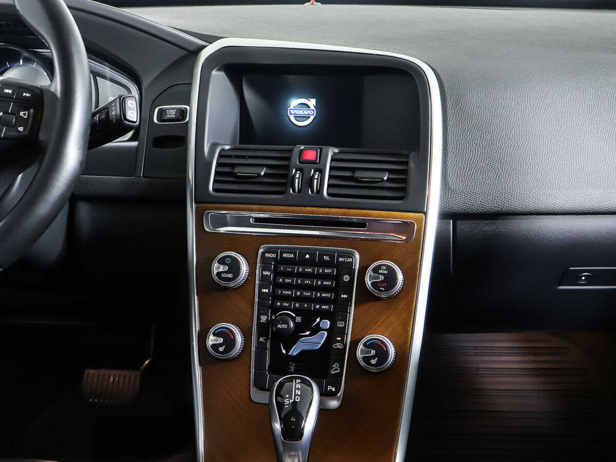 Вольво ИксЦ60 б/у, 2015, Автоматическая. Фото: #11