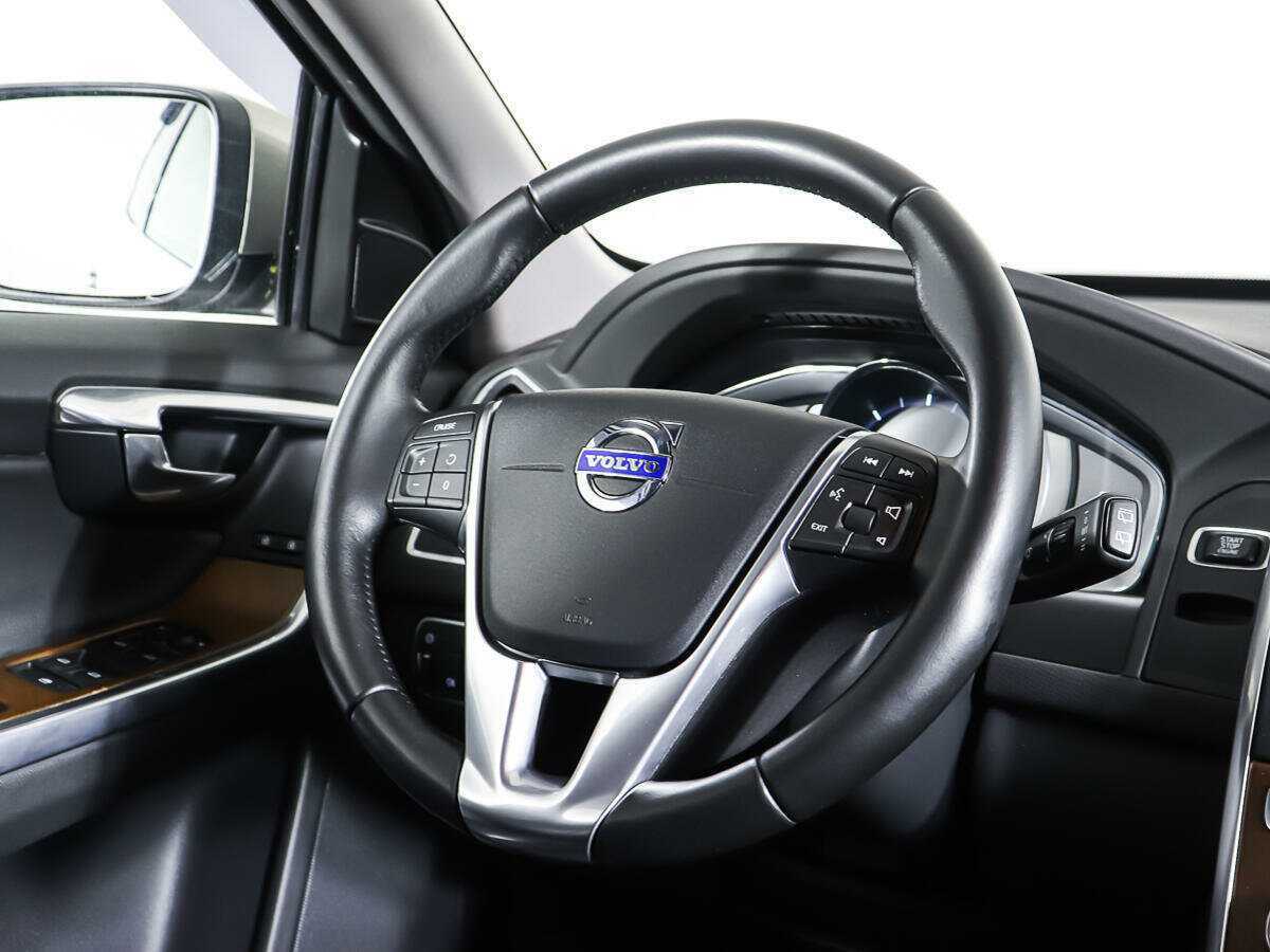 Вольво ИксЦ60 б/у, 2015, Автоматическая. Фото: #14