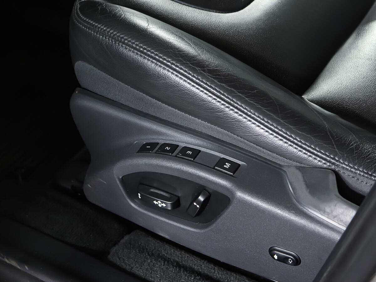 Вольво ИксЦ60 б/у, 2015, Автоматическая. Фото: #17