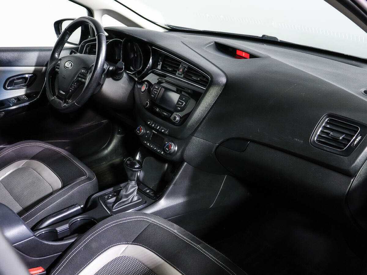 Киа Сид б/у, 2015, Автоматическая. Фото: #8