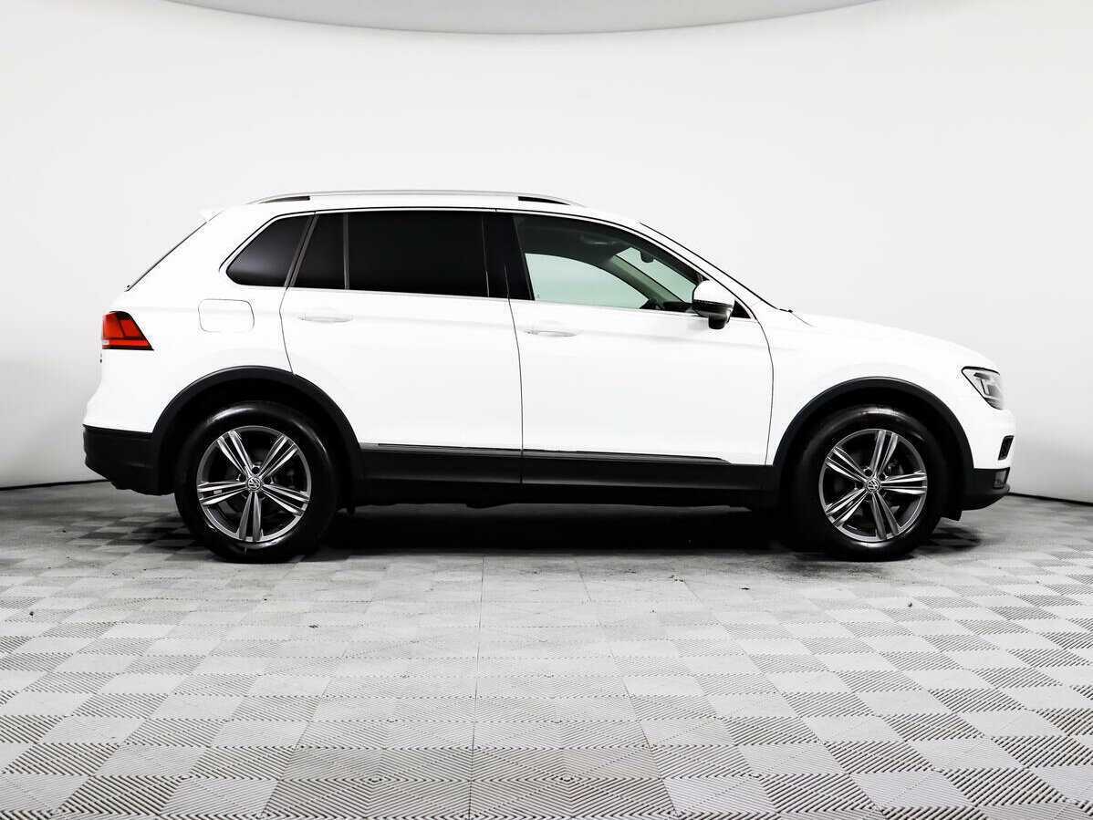 Фольксваген Тигуан б/у, 2017, Роботизированная. Фото: #3