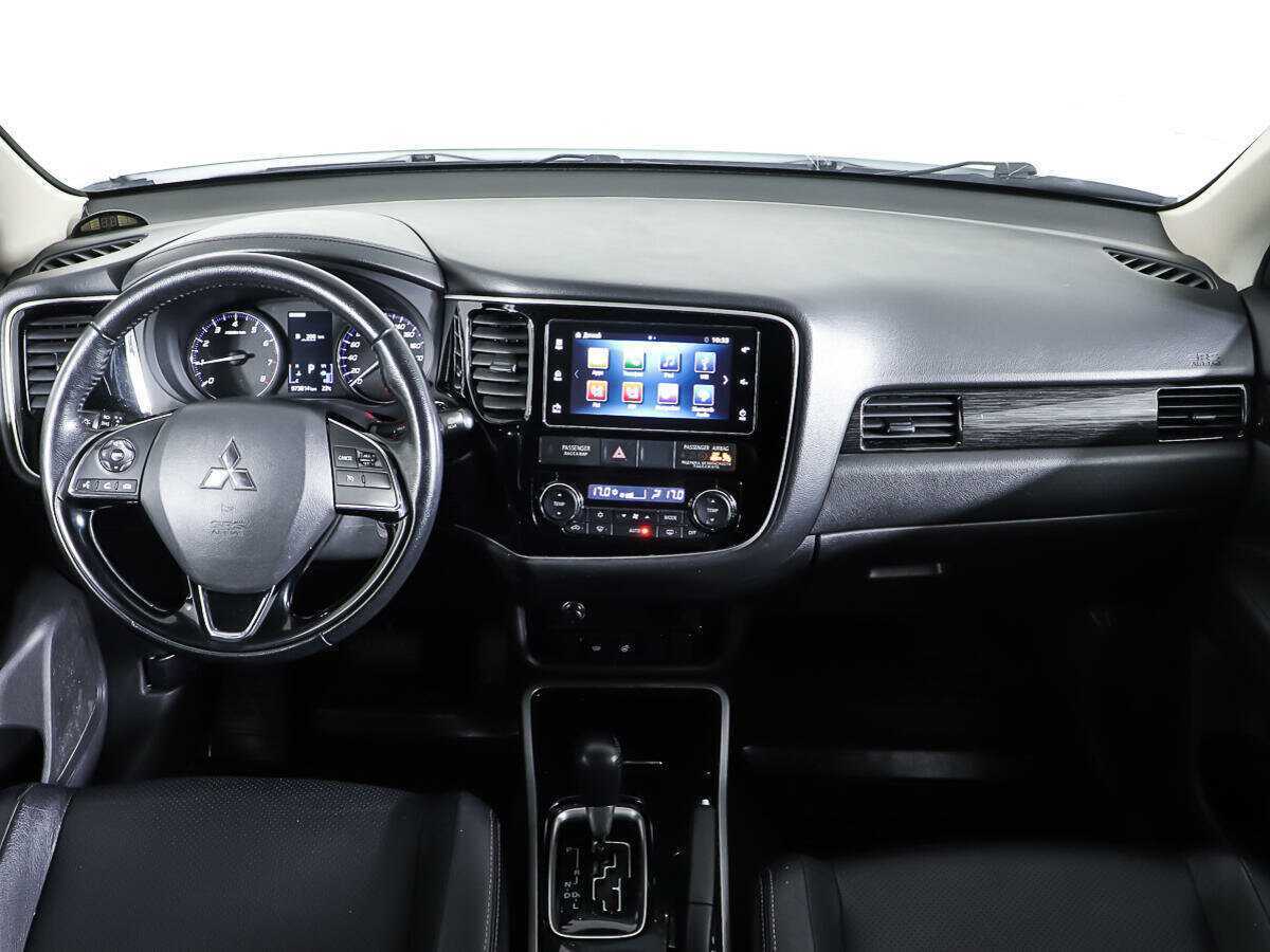 Митсубиши Оутлэндер б/у, 2017, Вариатор. Фото: #10