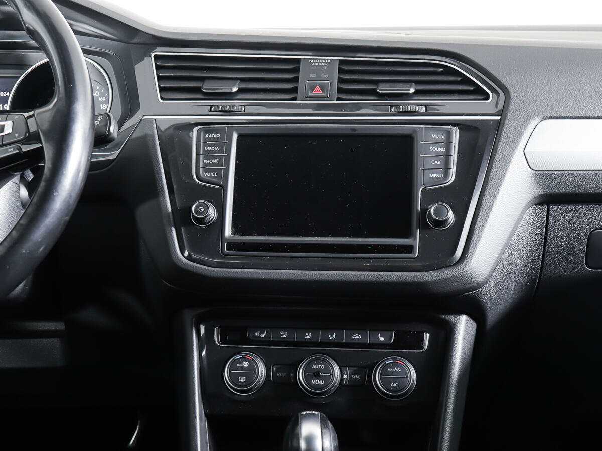 Фольксваген Тигуан б/у, 2017, Роботизированная. Фото: #11