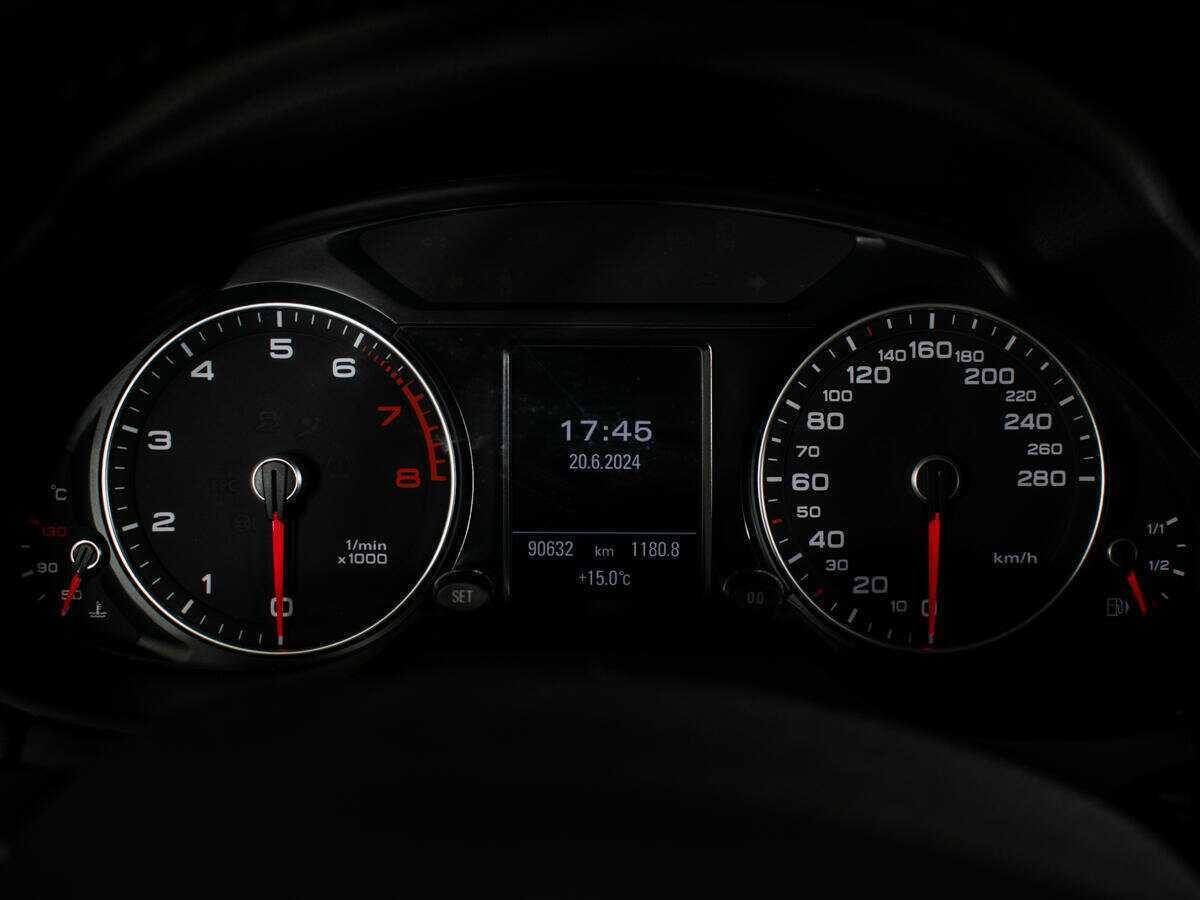 Ауди К5 б/у, 2014, Автоматическая. Фото: #11