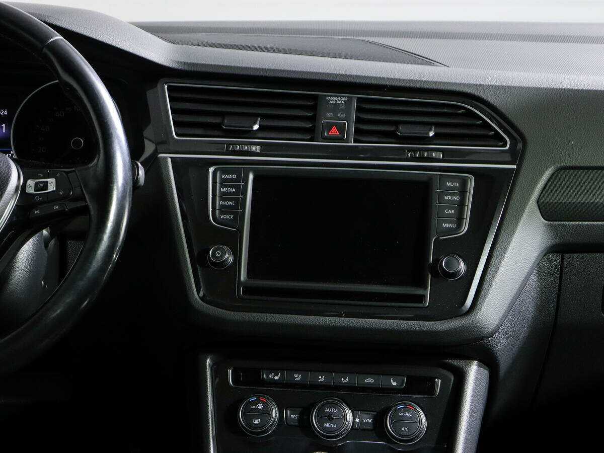 Фольксваген Тигуан б/у, 2017, Роботизированная. Фото: #12