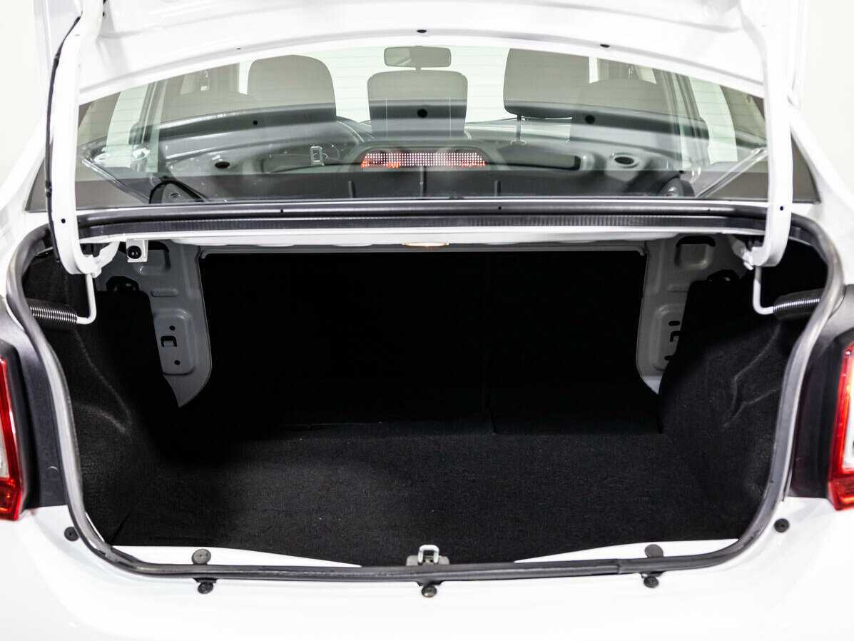 Рено Логан б/у, 2019, Автоматическая. Фото: #16