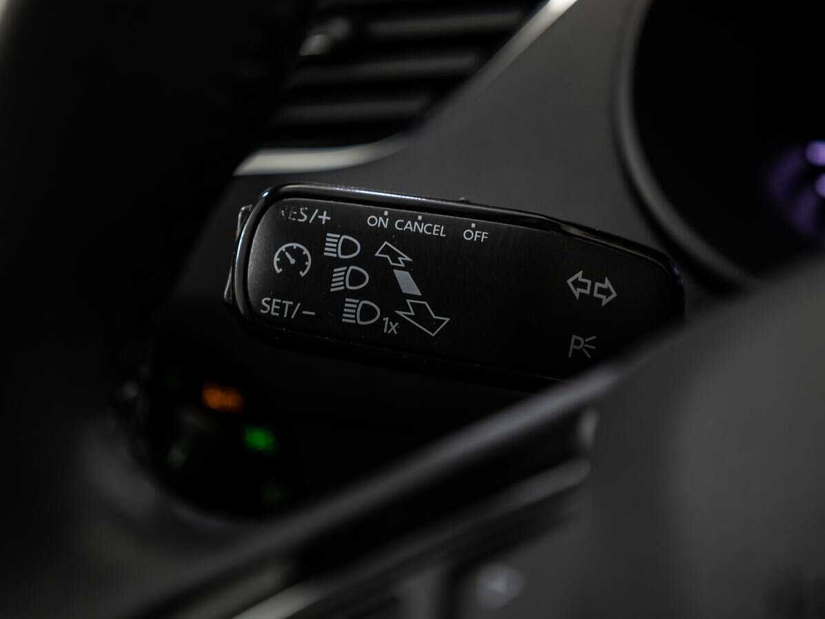 Шкода Октавия б/у, 2019, Роботизированная. Фото: #16