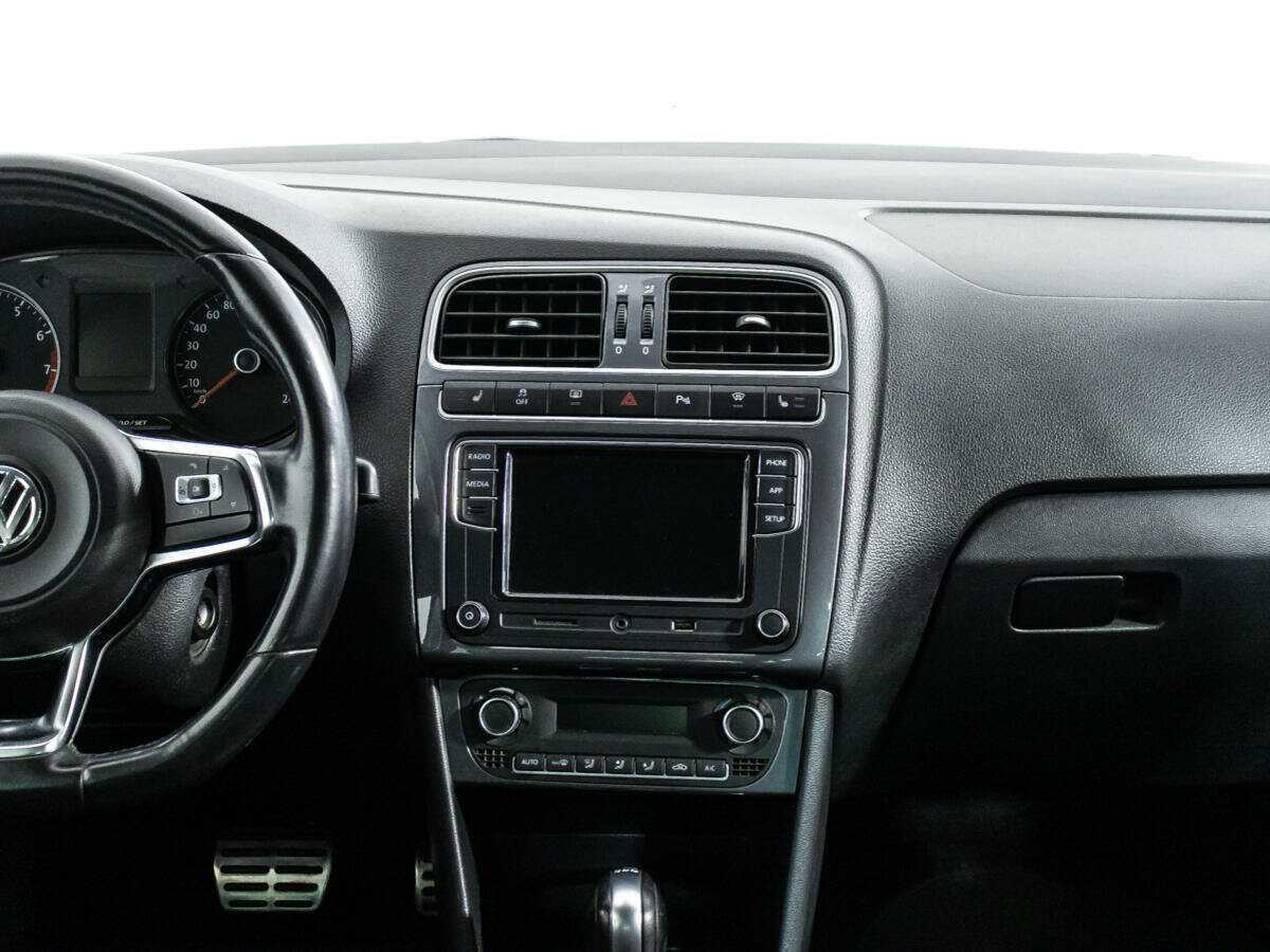 Фольксваген Поло б/у, 2018, Роботизированная. Фото: #13