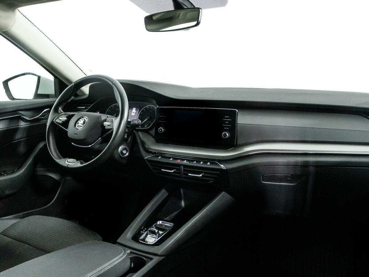 Шкода Октавия б/у, 2021, Автоматическая. Фото: #6