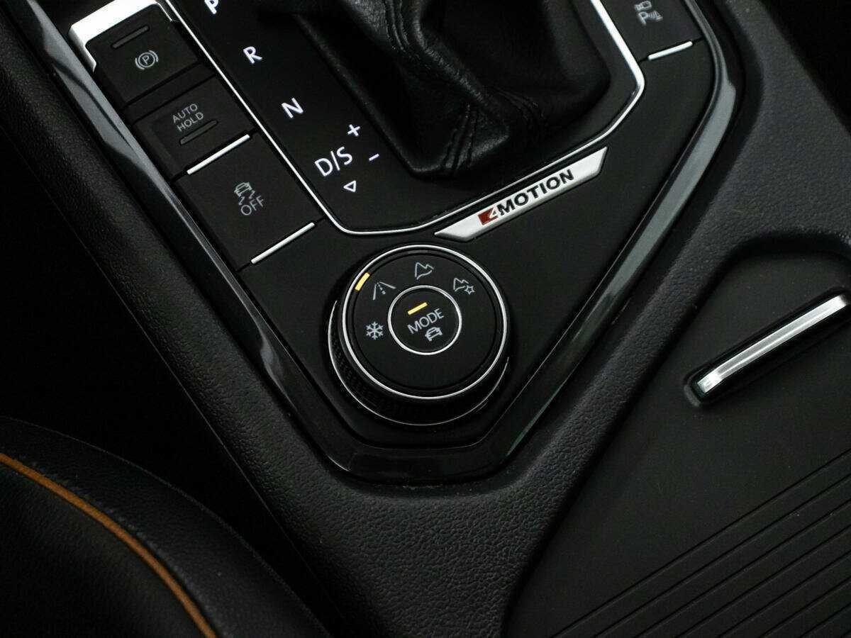 Фольксваген Тигуан б/у, 2017, Роботизированная. Фото: #16