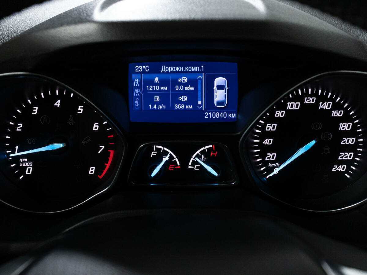 Форд Куга б/у, 2013, Механическая. Фото: #11