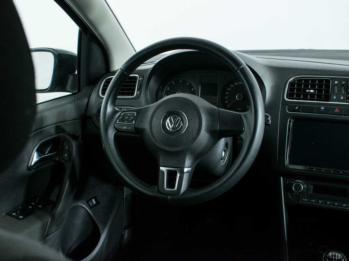 Фольксваген Поло б/у, 2014, Механическая. Фото: #13