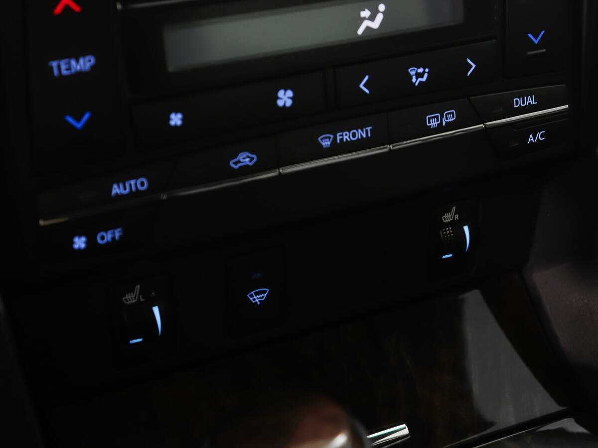 Тойота Камри б/у, 2017, Автоматическая. Фото: #18