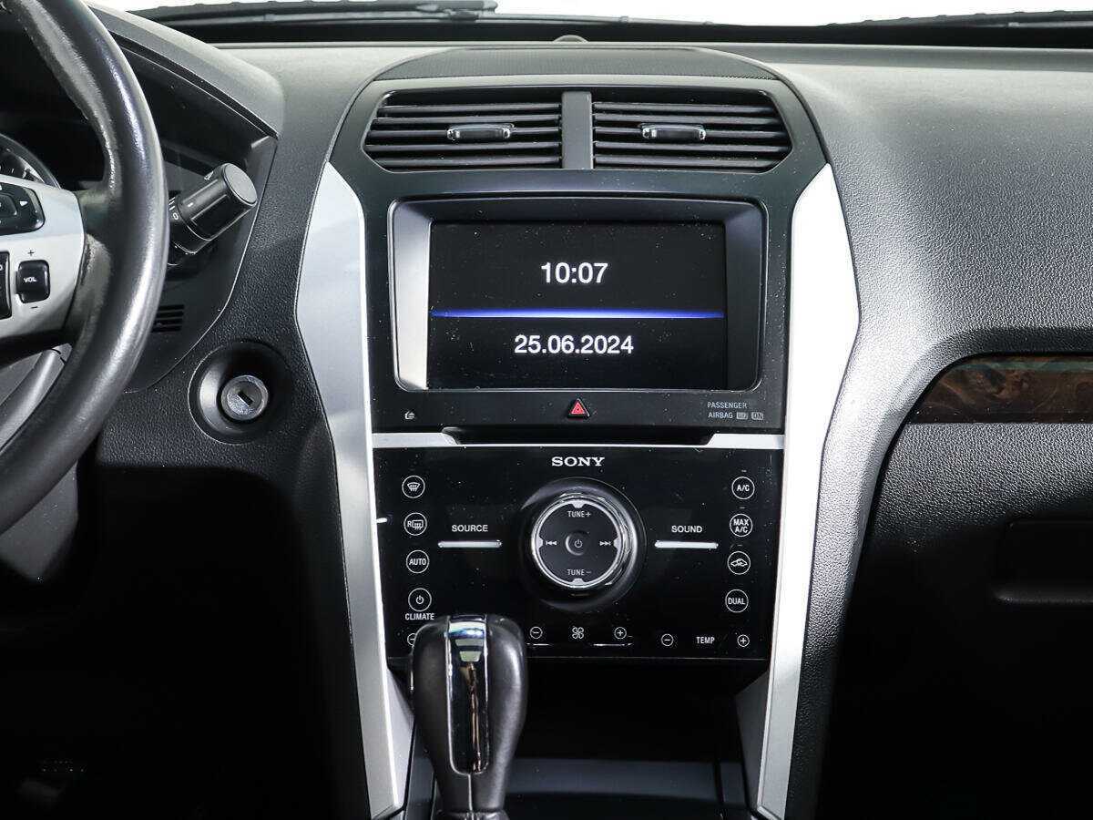 Форд Експлорер б/у, 2013, Автоматическая. Фото: #12