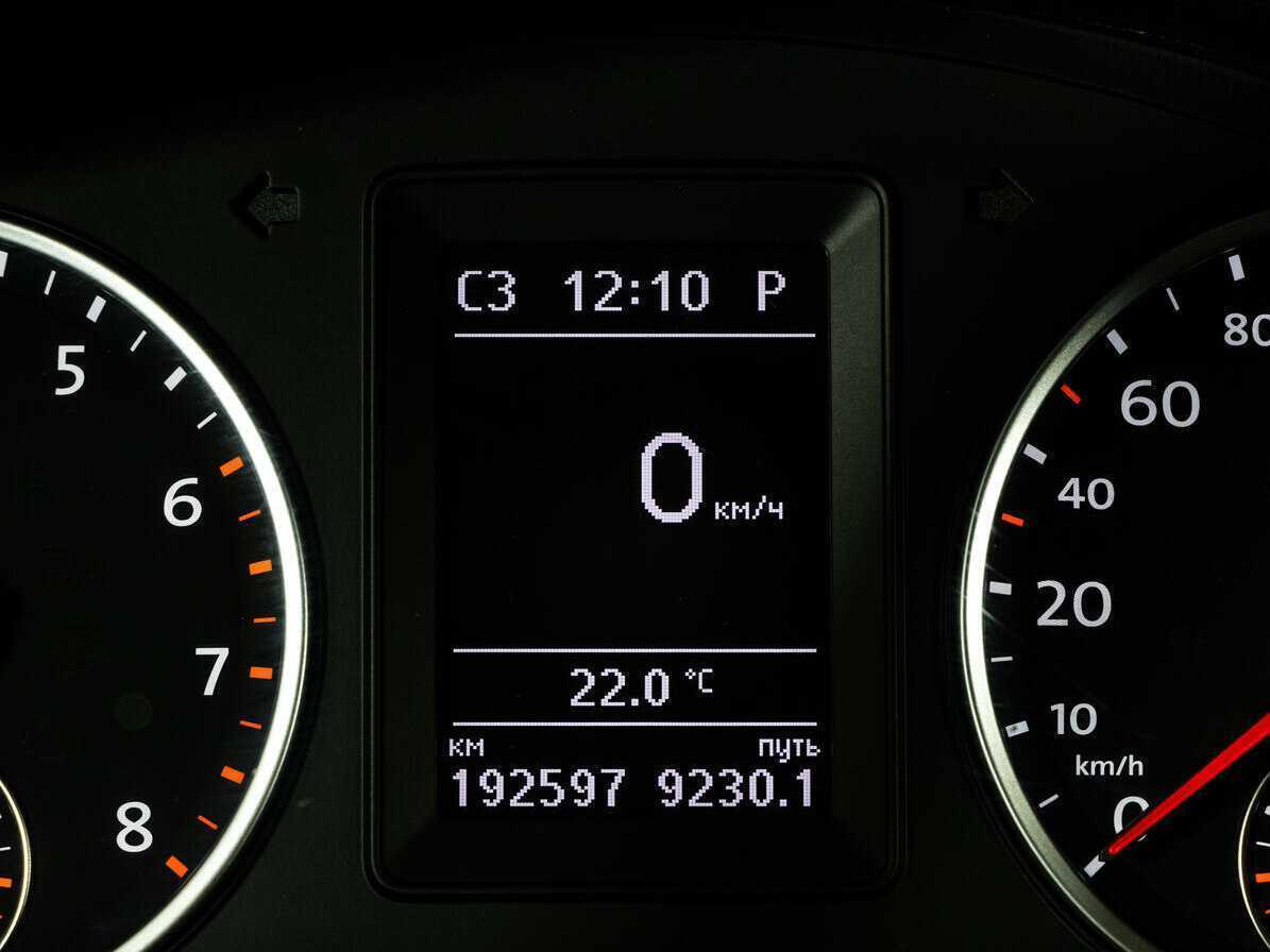 Фольксваген Тигуан б/у, 2016, Автоматическая. Фото: #18