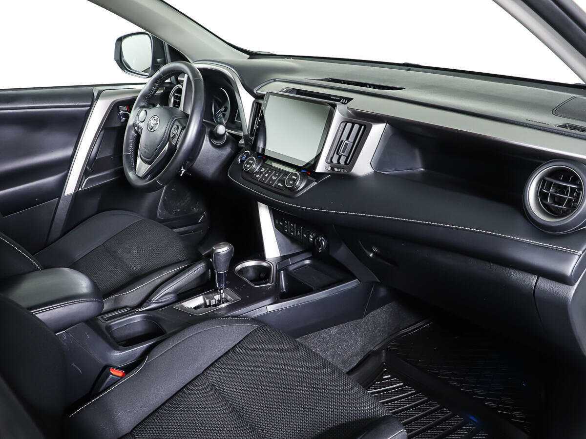 Тойота Рав4 б/у, 2017, Автоматическая. Фото: #8