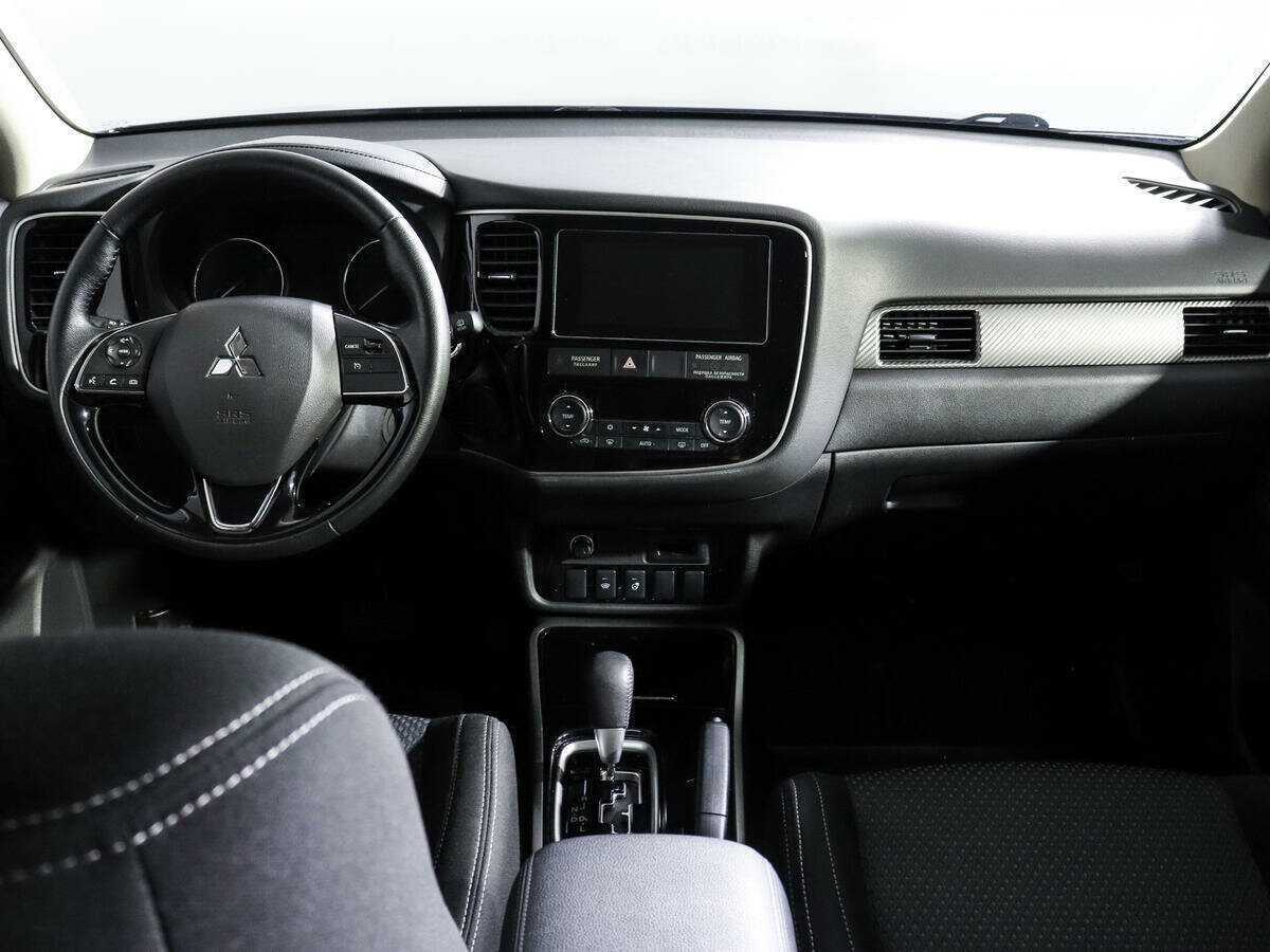 Митсубиши Оутлэндер б/у, 2018, Вариатор. Фото: #9