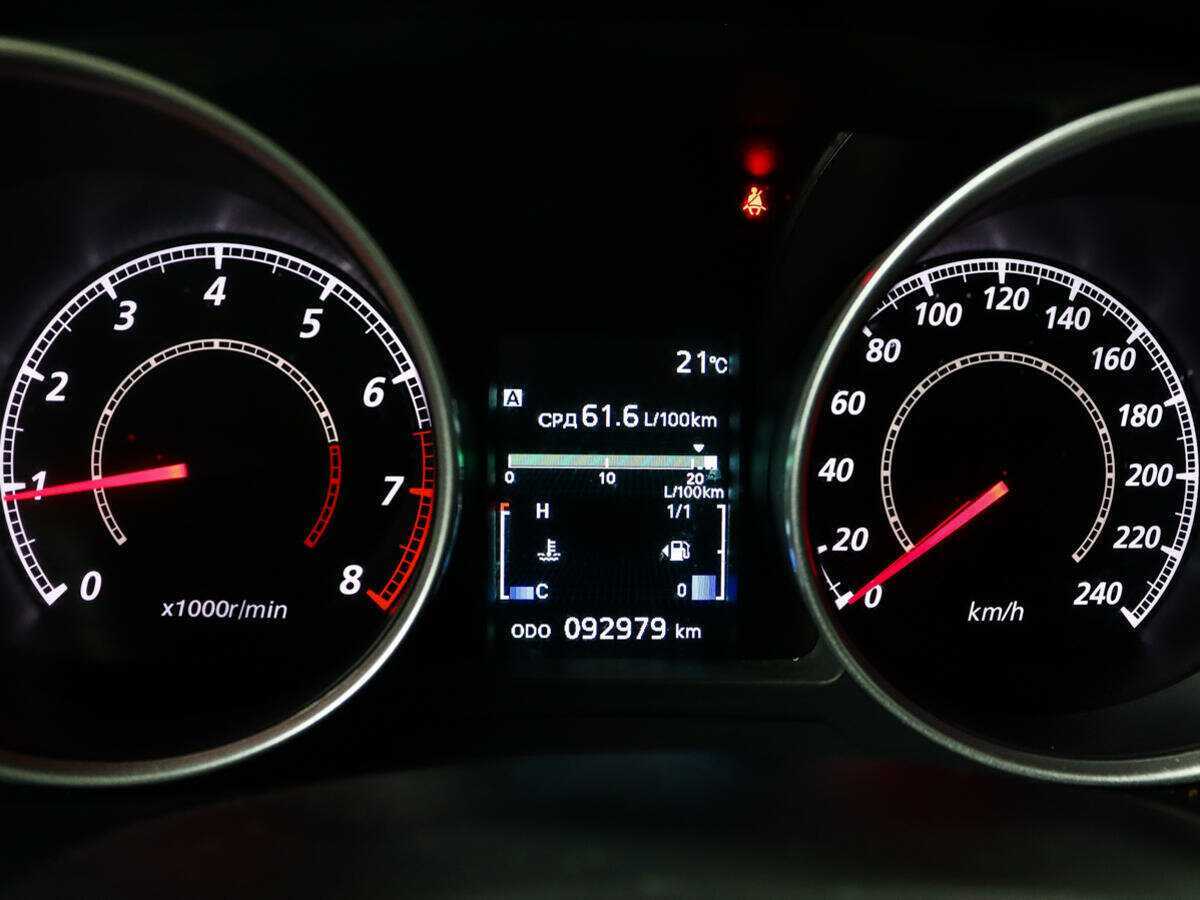 Митсубиши АС-Икс б/у, 2014, Механическая. Фото: #10