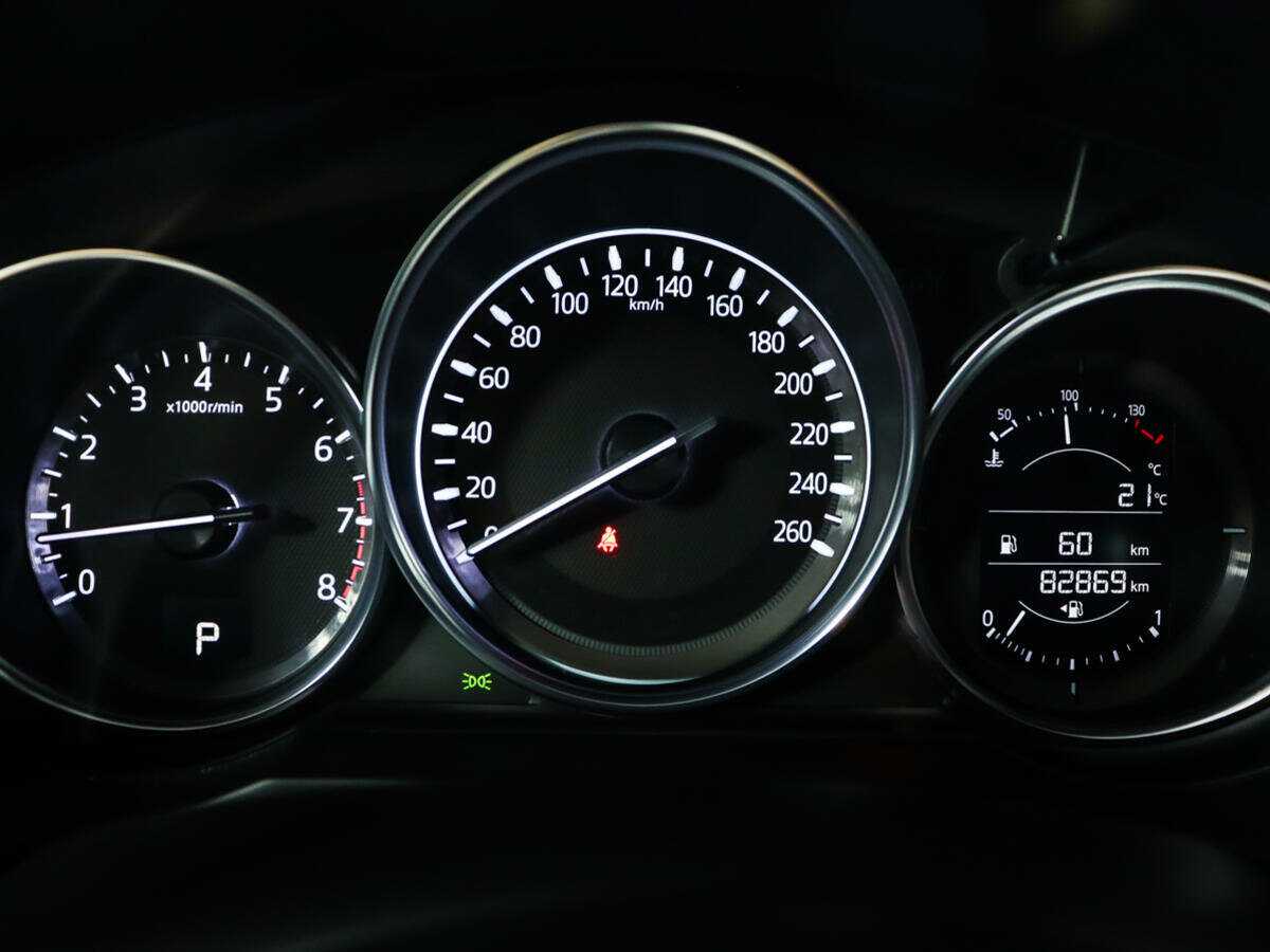 Мазда 6 б/у, 2017, Автоматическая. Фото: #8