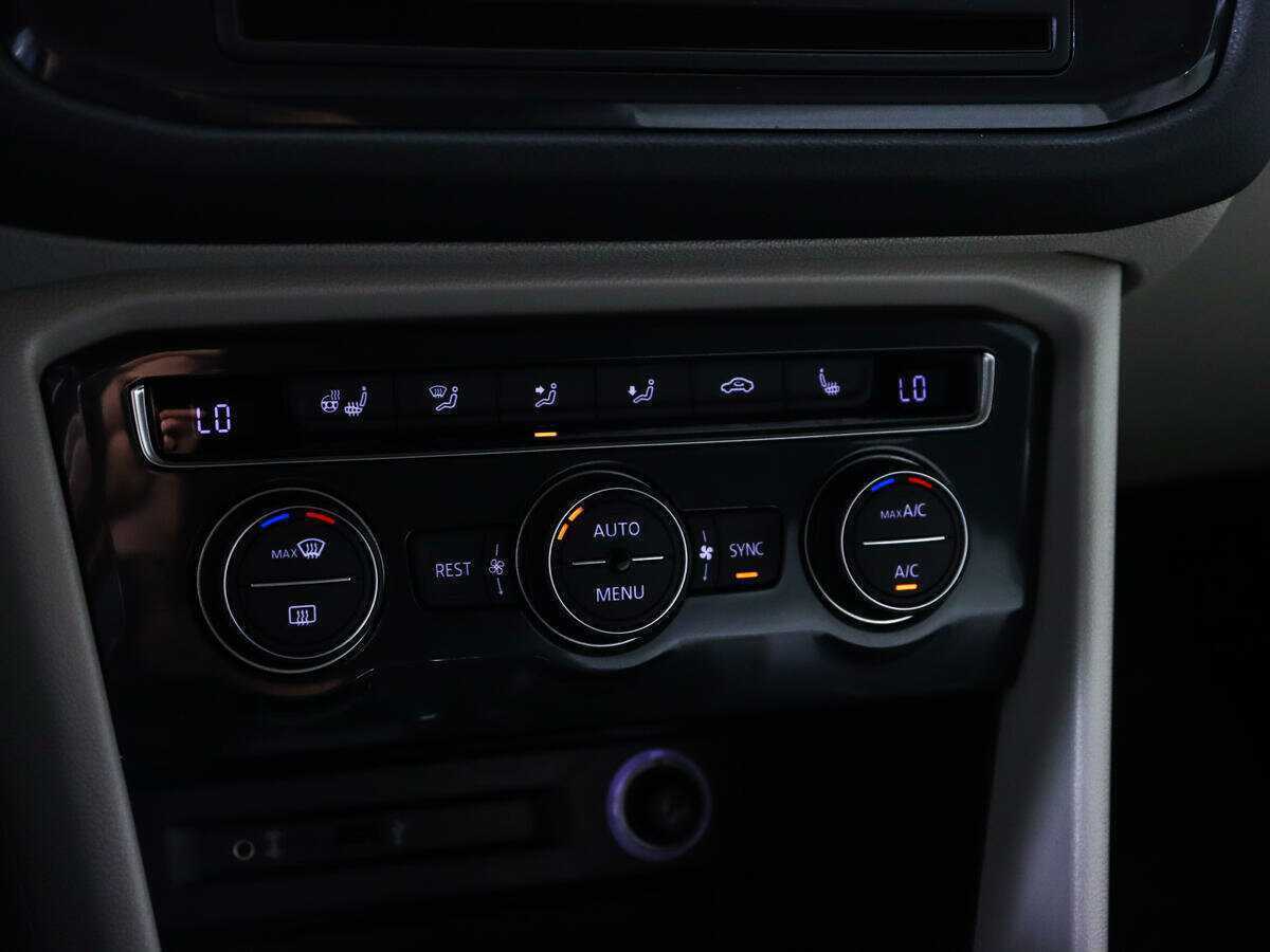 Фольксваген Тигуан б/у, 2017, Роботизированная. Фото: #14