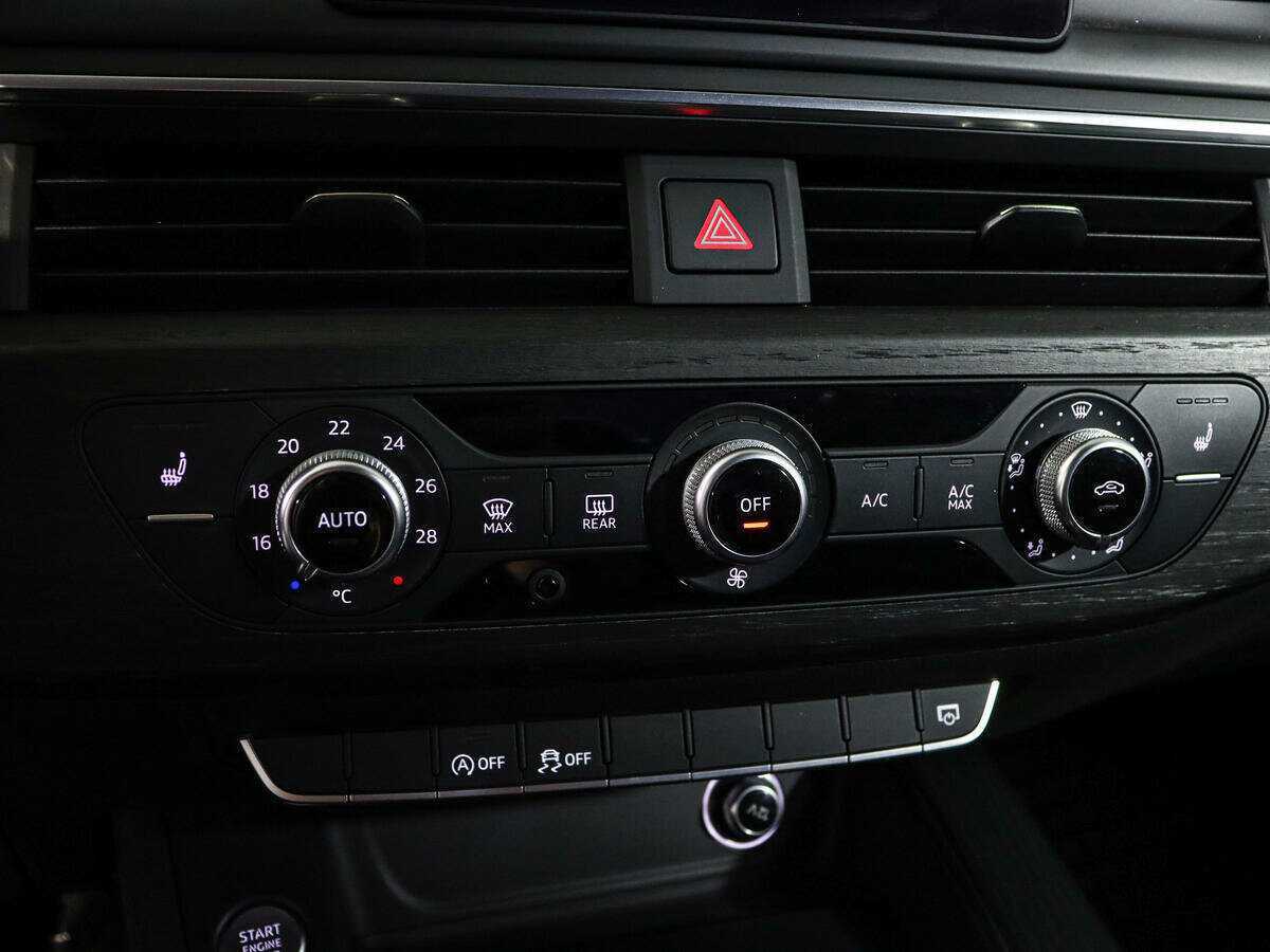 Ауди А4 б/у, 2016, Роботизированная. Фото: #17