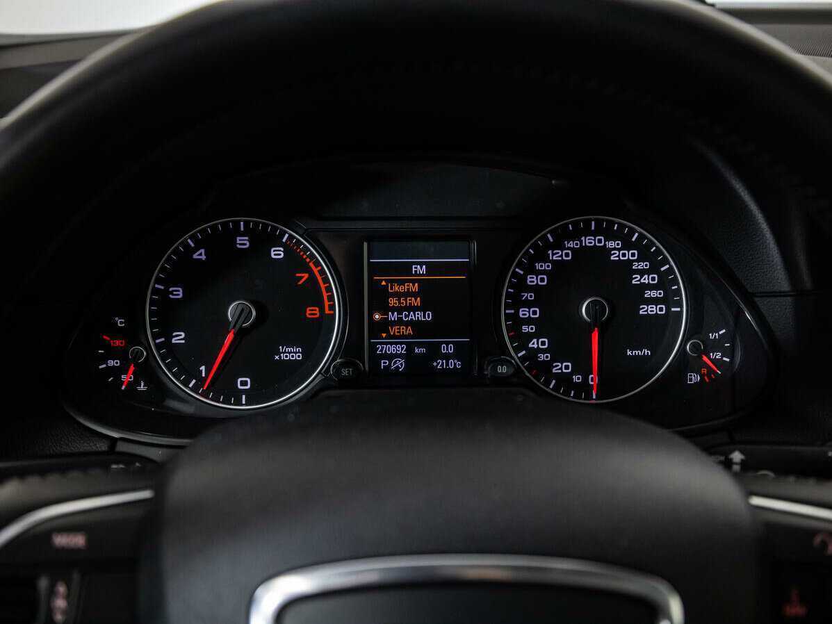 Ауди К5 б/у, 2012, Автоматическая. Фото: #9