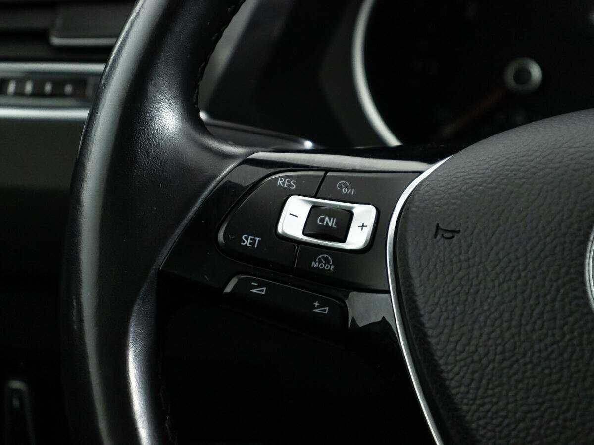 Фольксваген Тигуан б/у, 2018, Роботизированная. Фото: #18