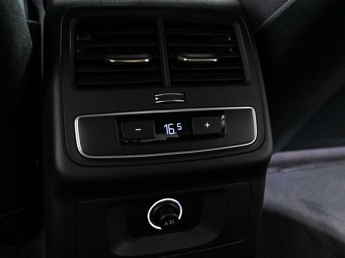 Ауди А4 б/у, 2016, Роботизированная. Фото: #18