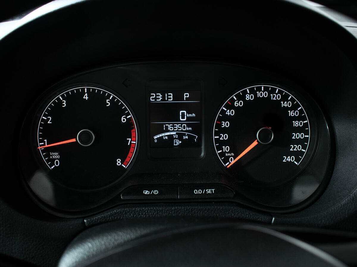 Фольксваген Поло б/у, 2016, Автоматическая. Фото: #10