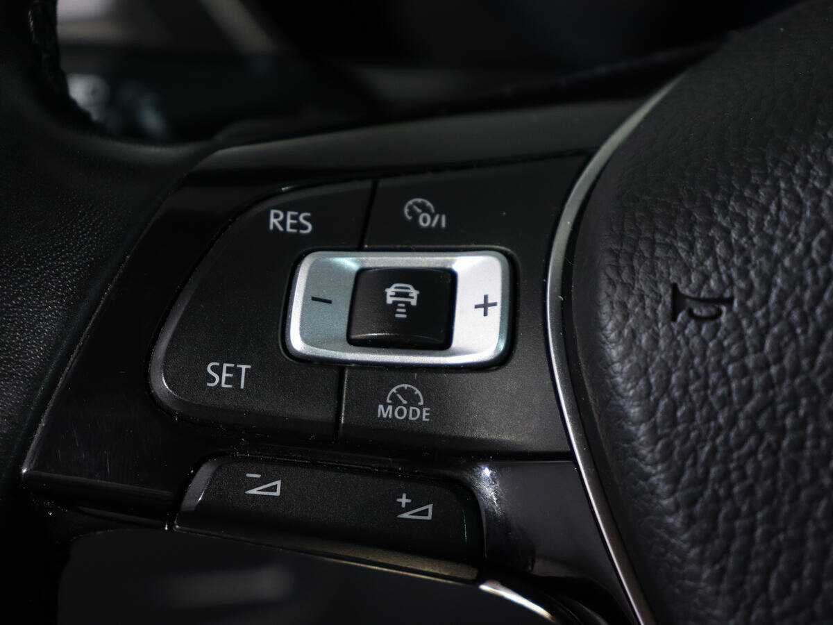 Фольксваген Тигуан б/у, 2018, Роботизированная. Фото: #16