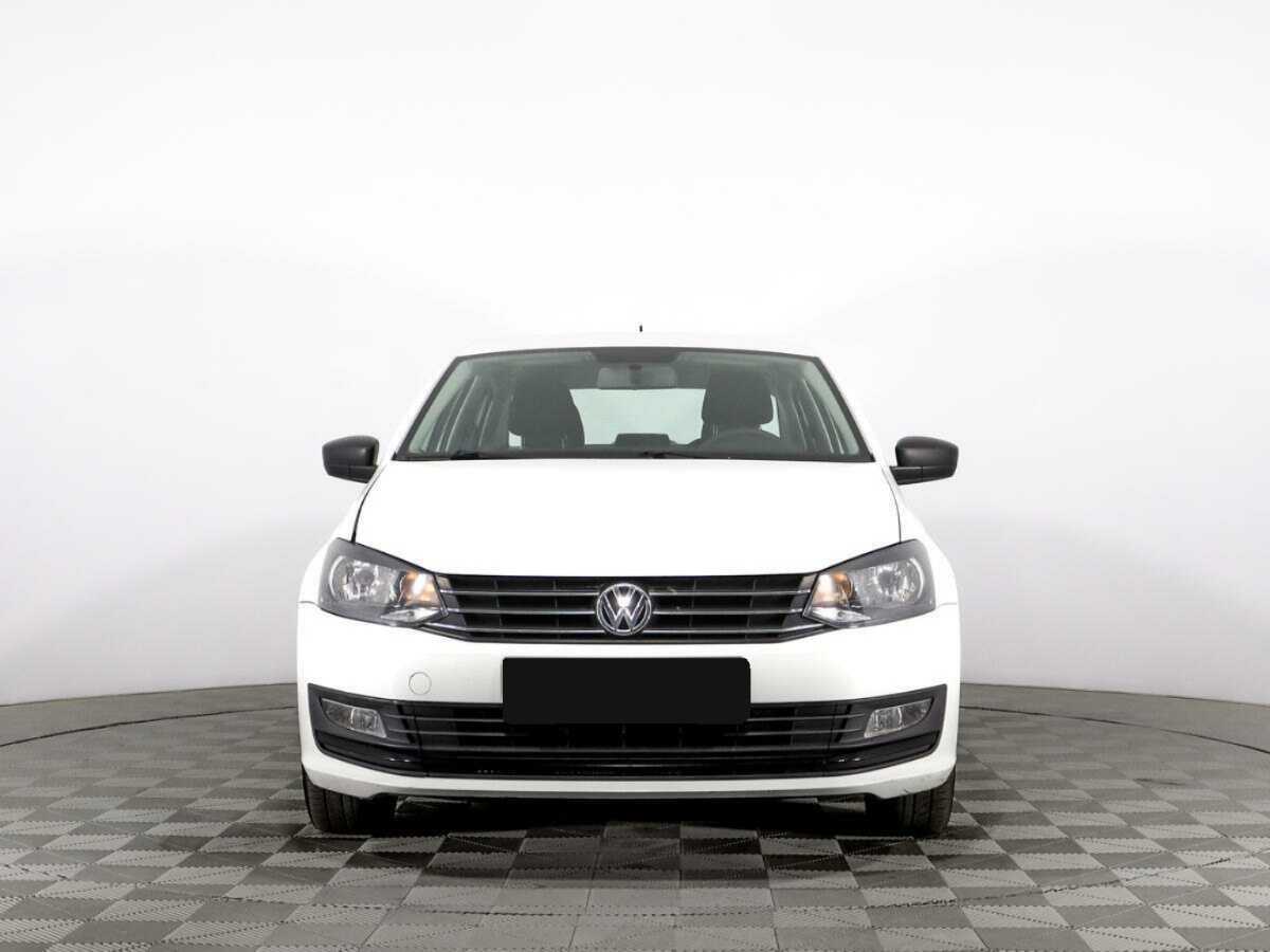 Фольксваген Поло б/у, 2018, Механическая. Фото: #1