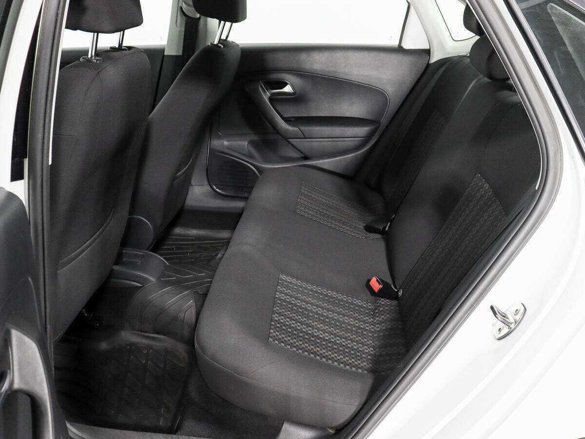 Фольксваген Поло б/у, 2018, Механическая. Фото: #7