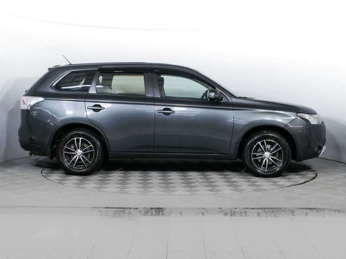 Митсубиши Оутлэндер б/у, 2014, Вариатор. Фото: #3