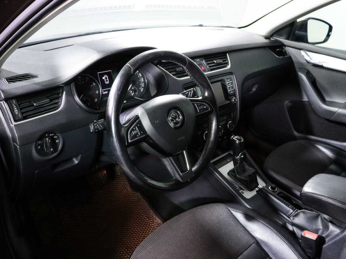 Шкода Октавия б/у, 2013, Роботизированная. Фото: #11