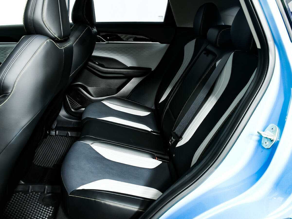 Джили Кулрэй б/у, 2022, Роботизированная. Фото: #11