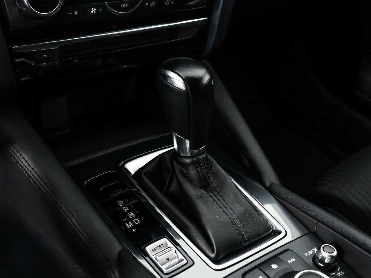 Мазда 6 б/у, 2018, Автоматическая. Фото: #9