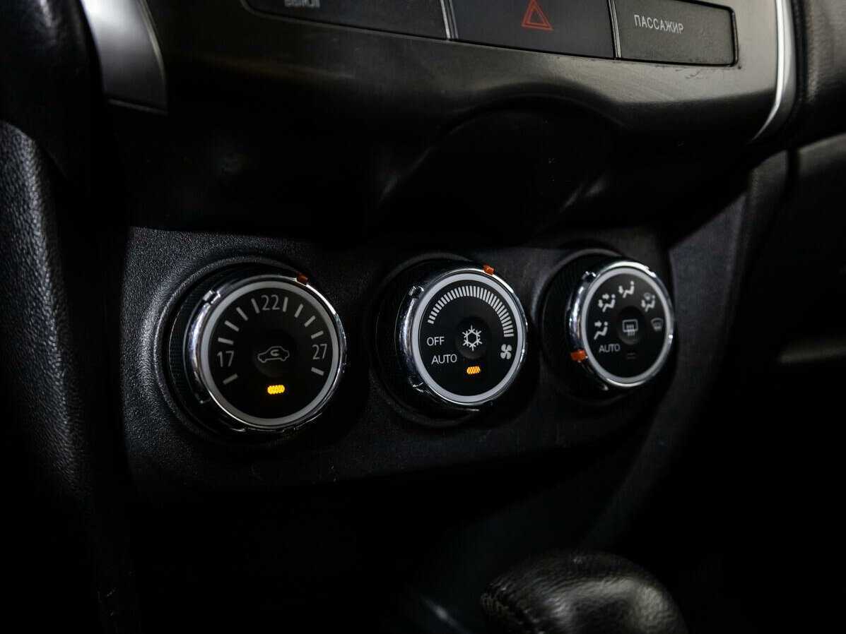 Митсубиши АС-Икс б/у, 2013, Вариатор. Фото: #15