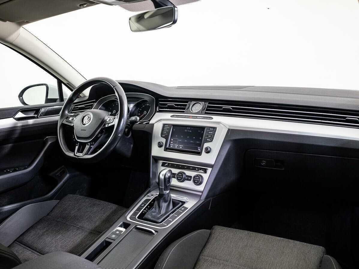 Фольксваген Пассат б/у, 2016, Роботизированная. Фото: #6