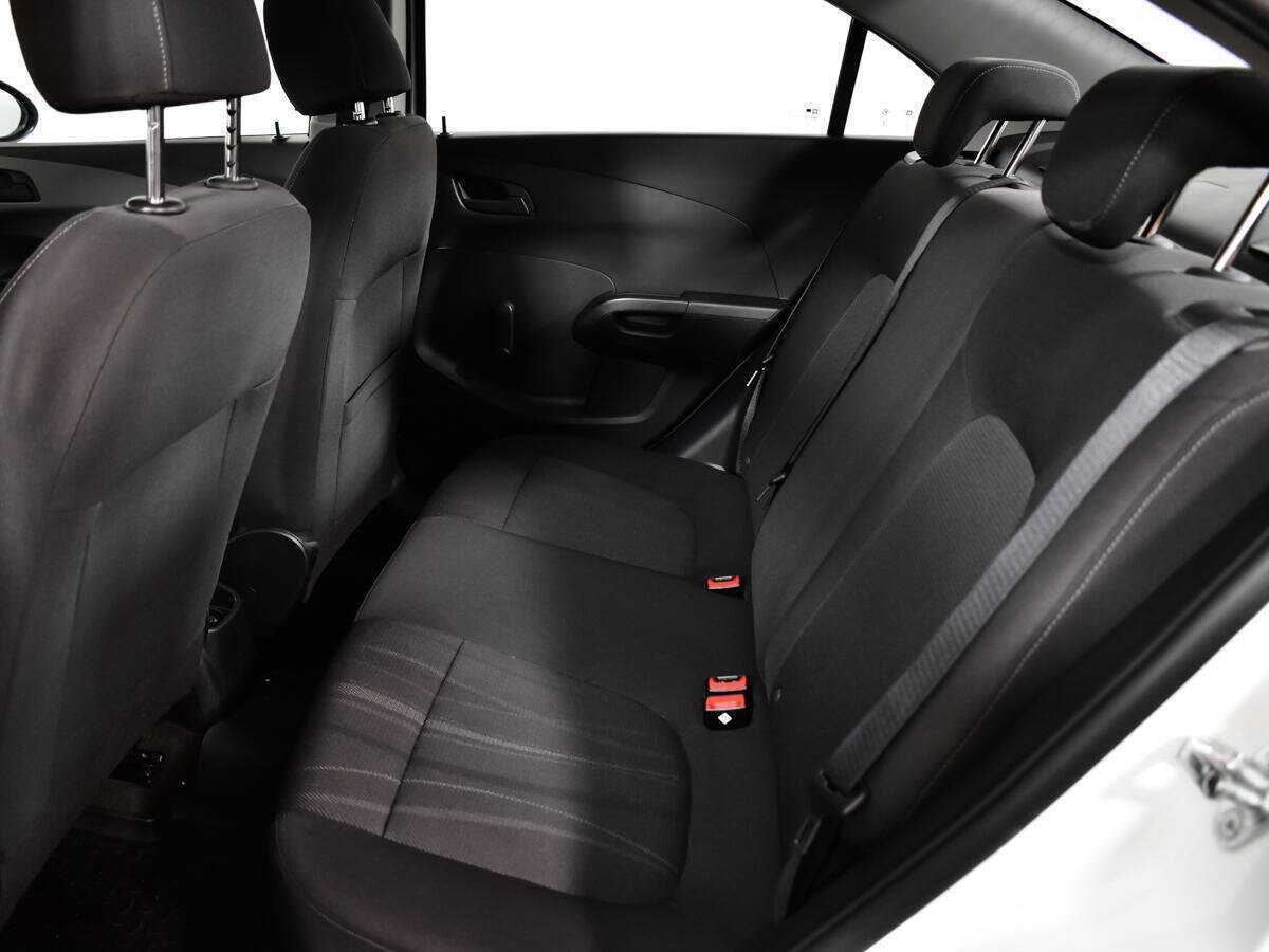 Шевроле Авео б/у, 2014, Механическая. Фото: #7