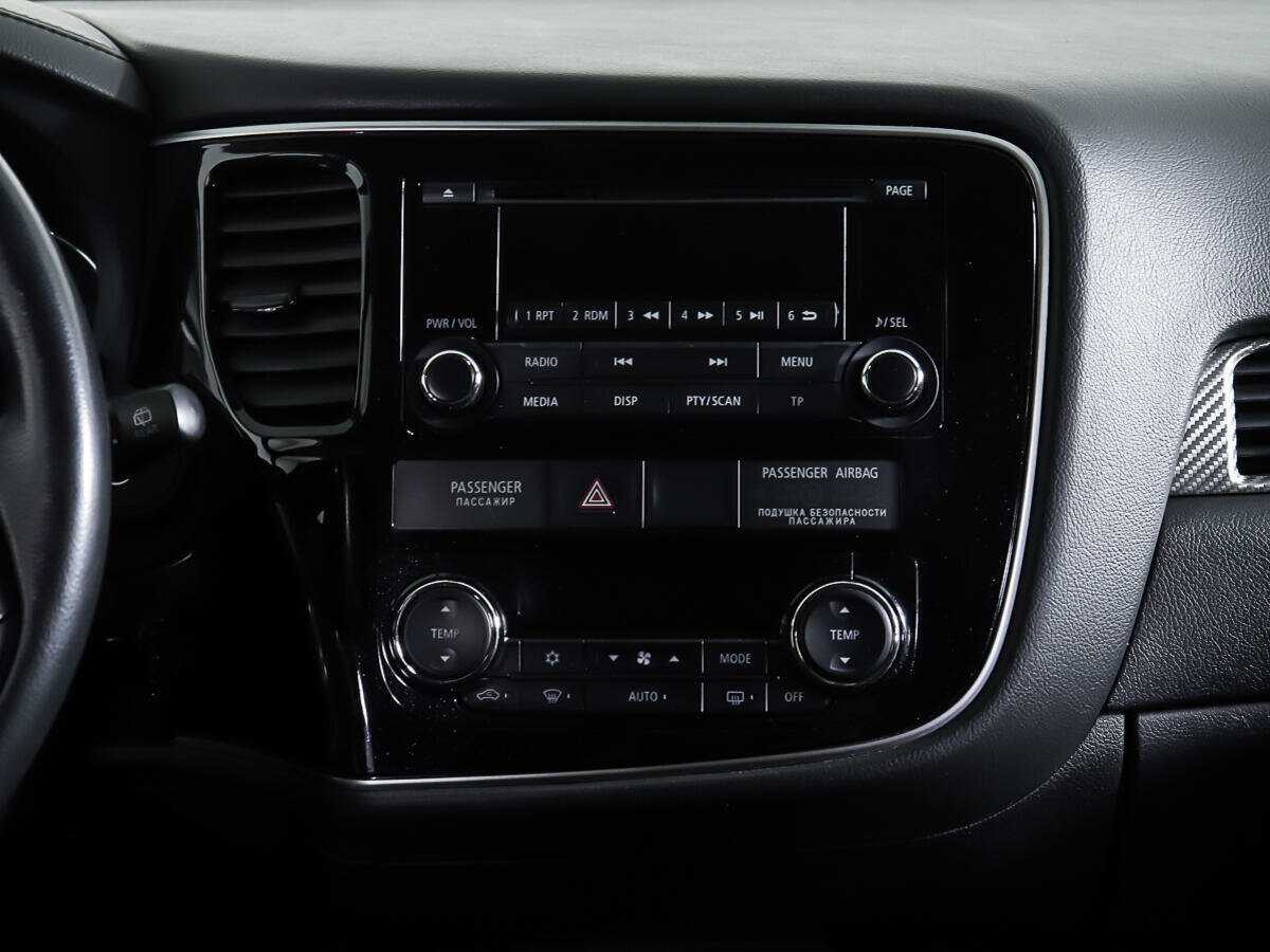 Митсубиши Оутлэндер б/у, 2018, Вариатор. Фото: #11