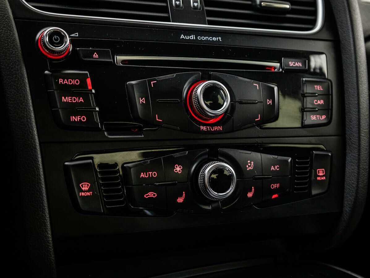 Ауди А4 б/у, 2014, Вариатор. Фото: #14