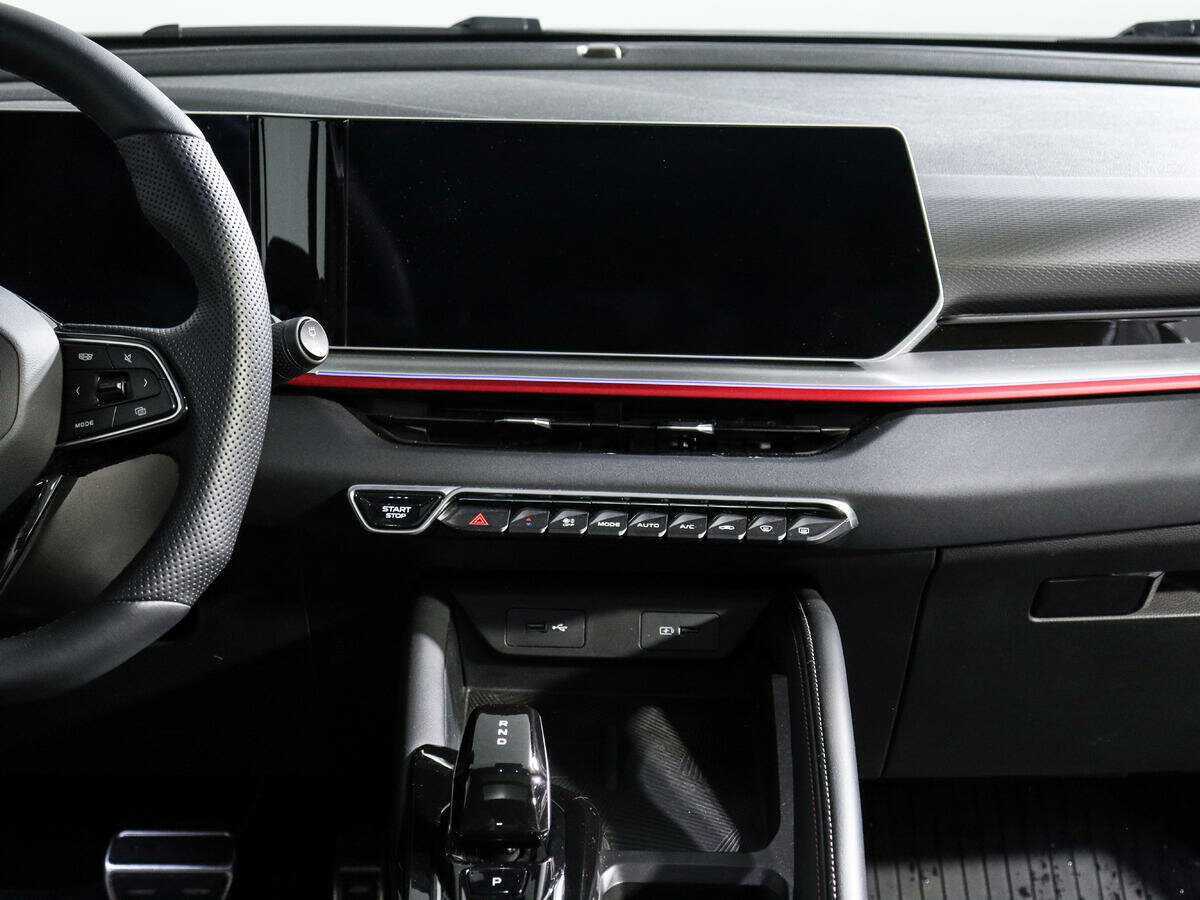 Джили Кулрэй б/у, 2023, Роботизированная. Фото: #12