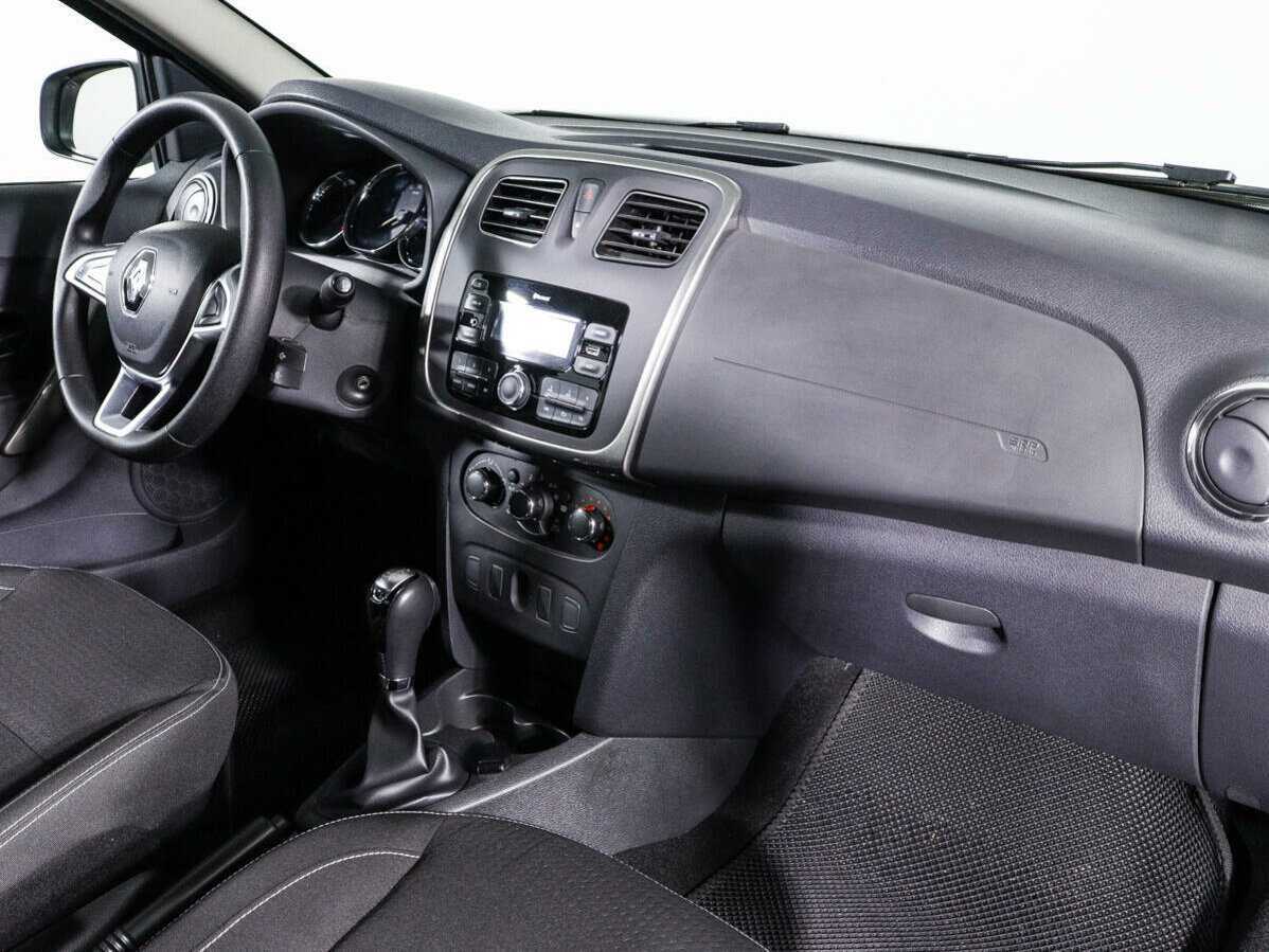 Рено Логан б/у, 2022, Автоматическая. Фото: #6