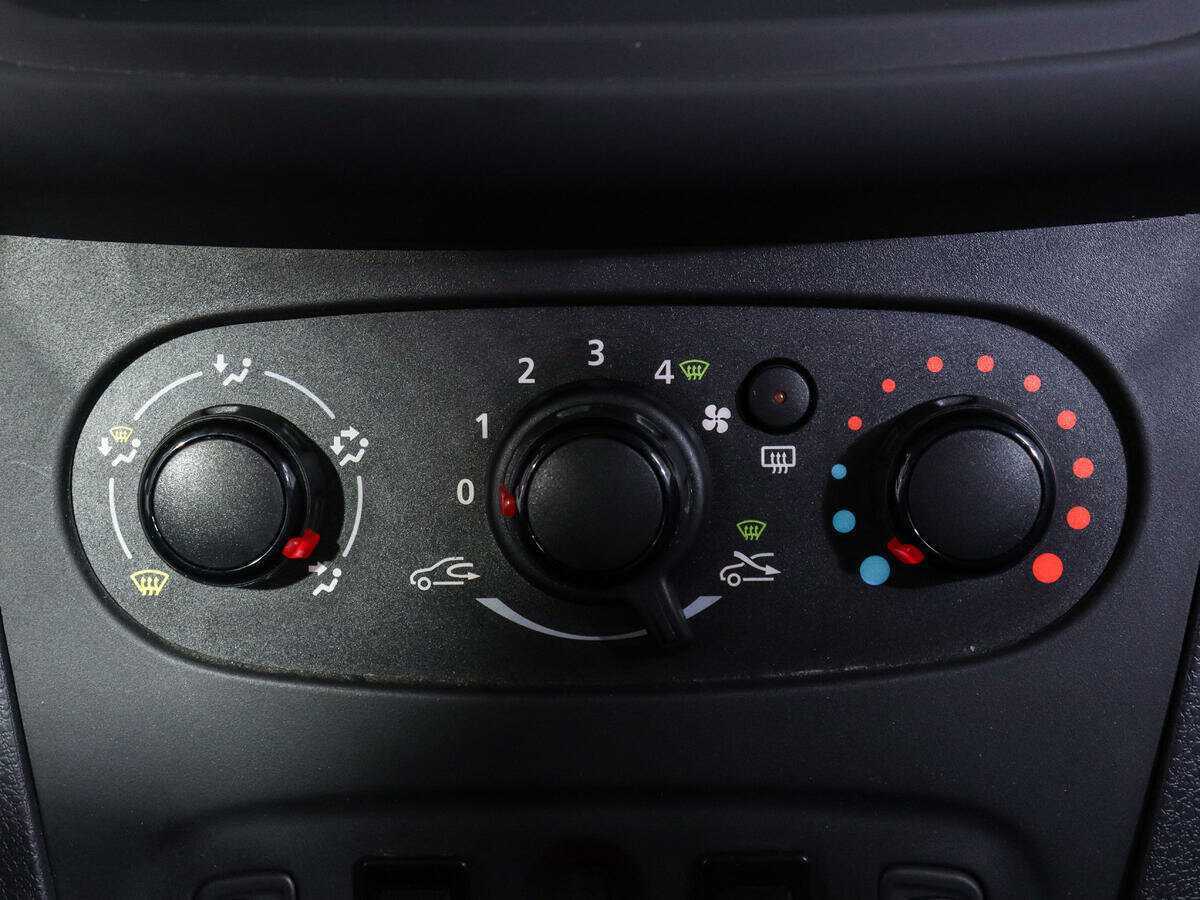 Рено Сандеро б/у, 2019, Механическая. Фото: #15